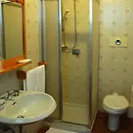 Sonenga 3*