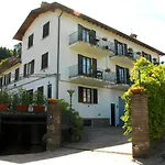 Sonenga Hotel