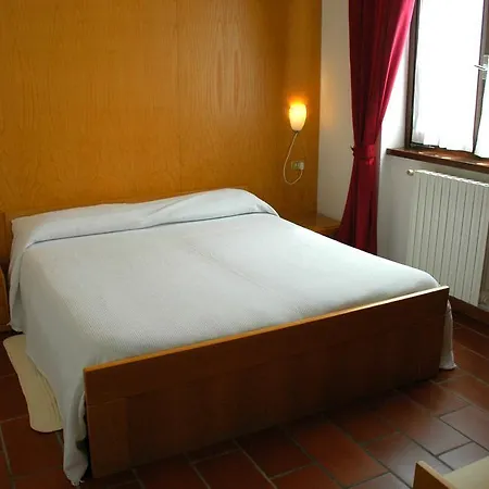 Sonenga 3*